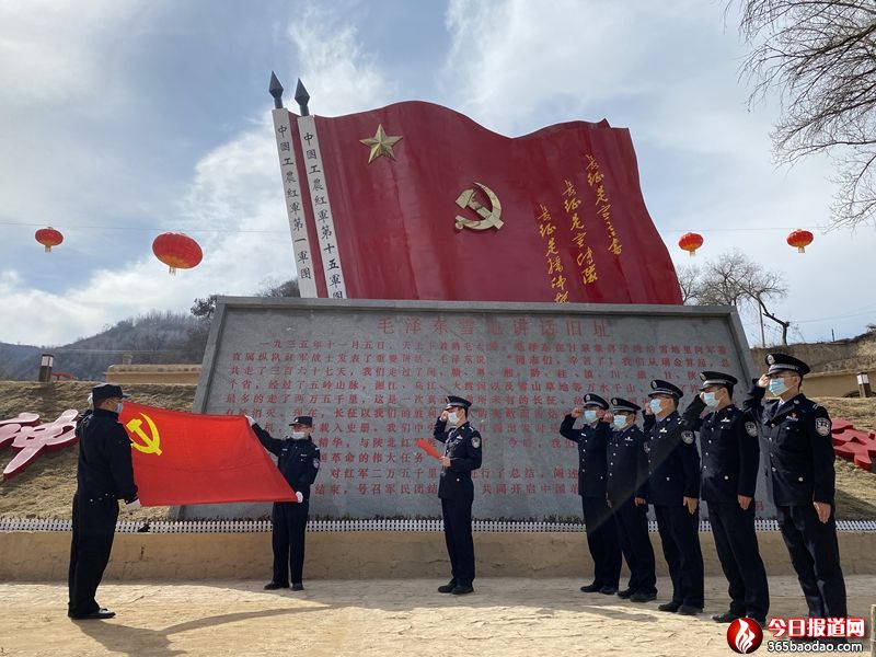 ��P�tɫ����  �T�����\����