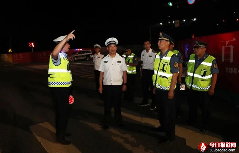 ɽ�|ʡ�����d��ͨ�����־��L(zh��ng)�����(gu��)��·Ѳ��ҹ�g�ڄ�(w��) ο��(w��n)���ӽ���