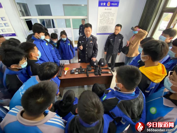 �����ɳ����M���_չ�����I�_���ա���������������g�ľ��x