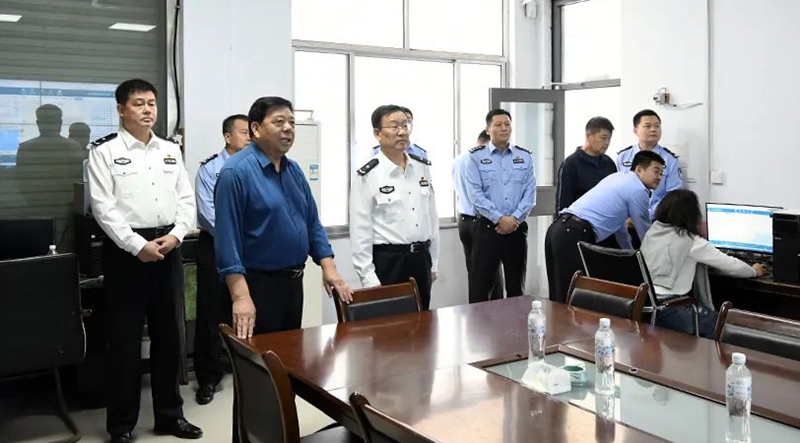 ��������꠵�ɽ�|�R���_�f����(d��o)�z�齻��ί����