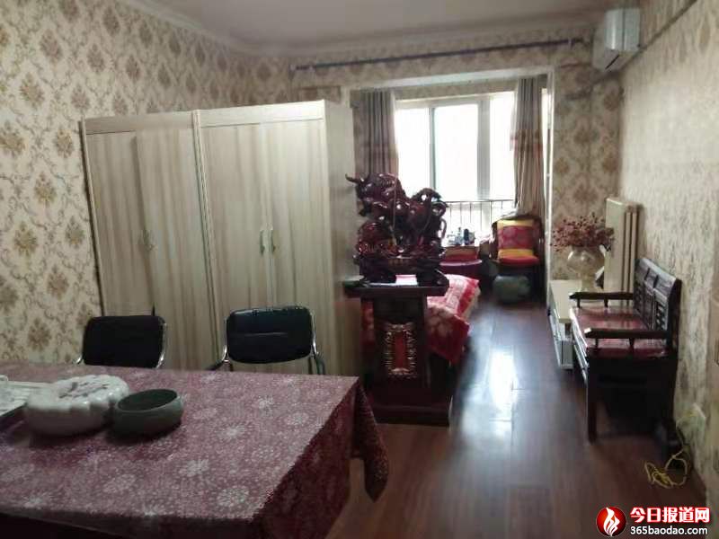 ��(j��)���Кv�ǅ^(q��)��ҘǸ����з��N�� 51.45ƽ����סլ��70��a(ch��n)��(qu��n)�����^(gu��)2�����u76�f(w��n)Ԫ