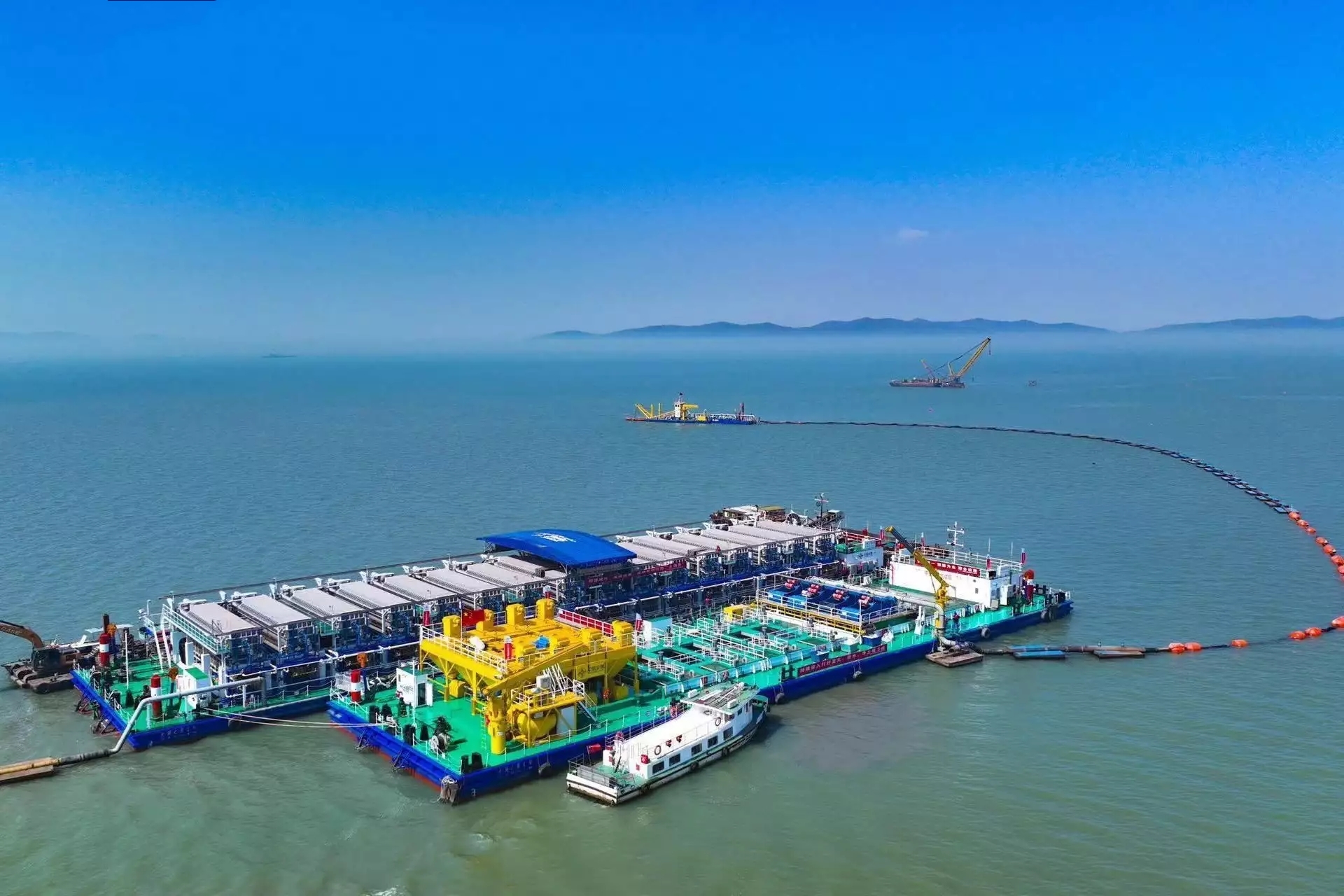 ����Ч�����ܣ����ܭh(hu��n)��һ�w�����ٴ���̫��֮�ǡ��״�Ͷ��