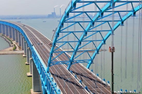  ��������ȹ��F����䓹����ϡ��߿��{(di��o)����æ