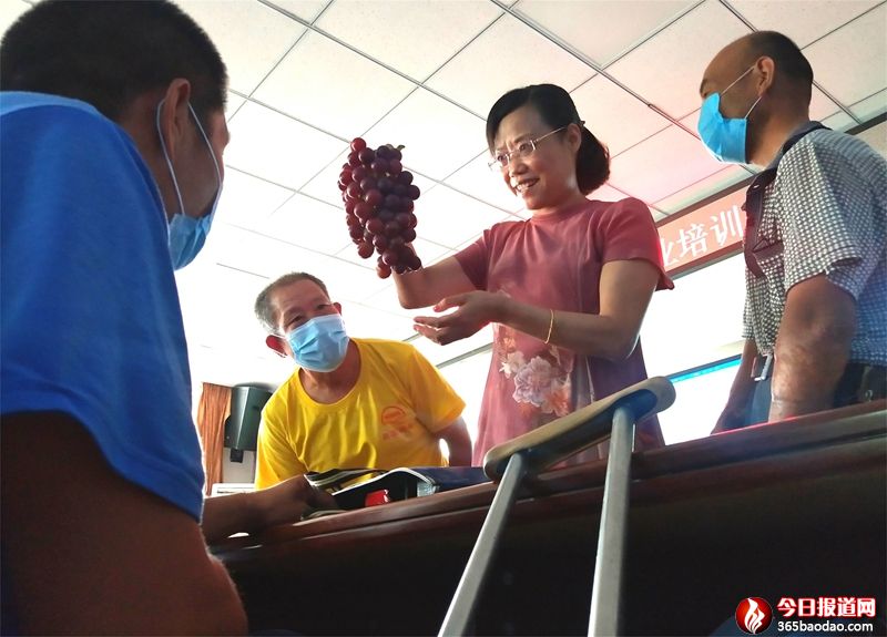  �W(xu��)һ��֮�L(zh��ng)  ۰��400�������˅��Ӿ͘I(y��)������Ӗ(x��n)