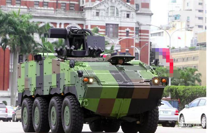 �״����޽�������Ӣ������(g��)��(zh��n)�r(sh��)���������ġ����c(di��n)�ع�