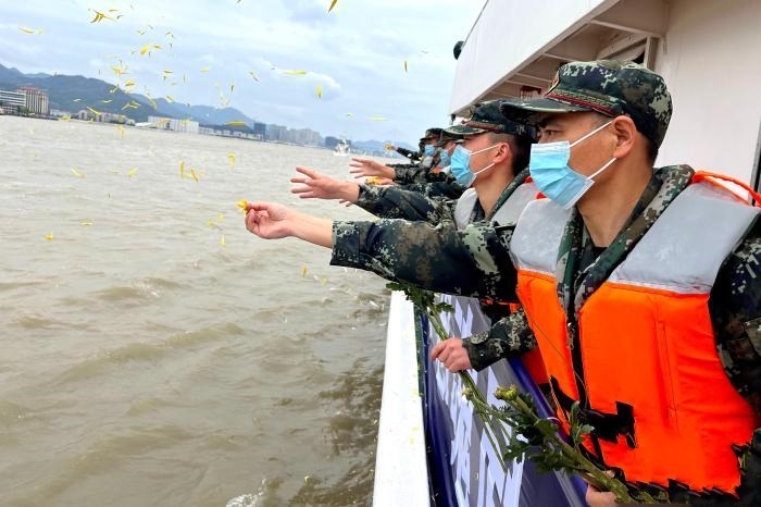 �����Q�������Ͼ��� ���ݺ�����N��ʽ��Ӣ��