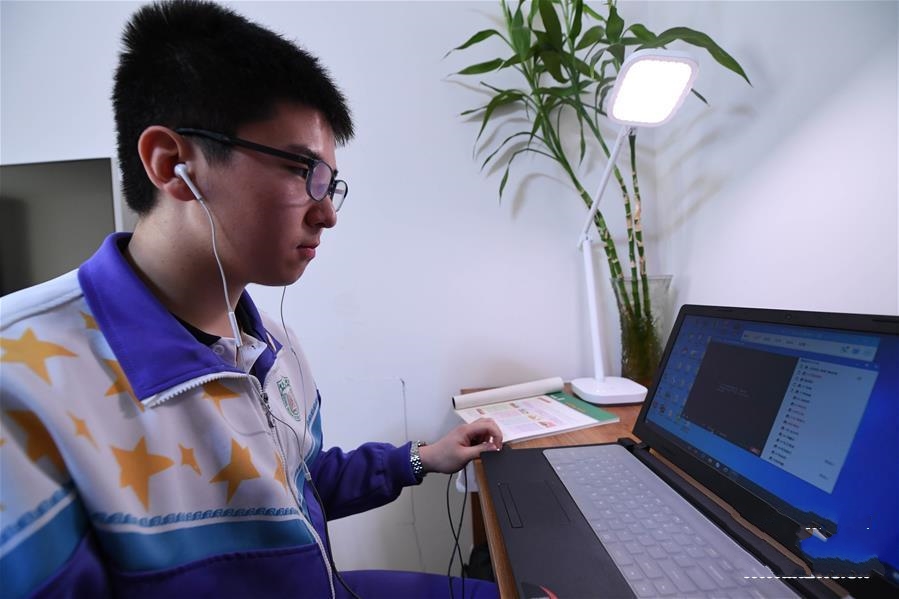 ����ʡӭ�����ϡ��_�W(xu��)��һ�n��