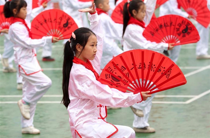 �Ĵ��A�v�����g(sh��)�����M(j��n)У�@