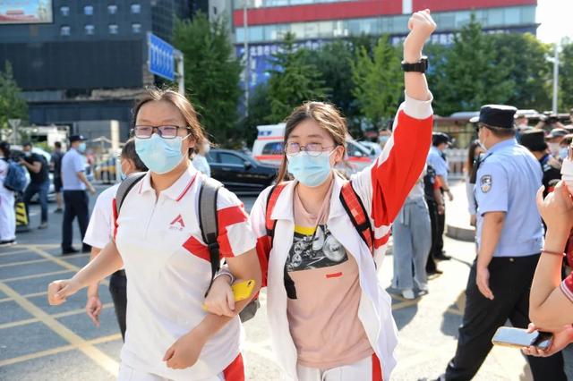 �����¸߿���һ�����������ֱ������̫�y�ˣ���