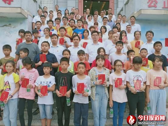 ����ʡ���Ͽh�_չ�������ؽ̡��đѸж�����־�ɲš����}�������