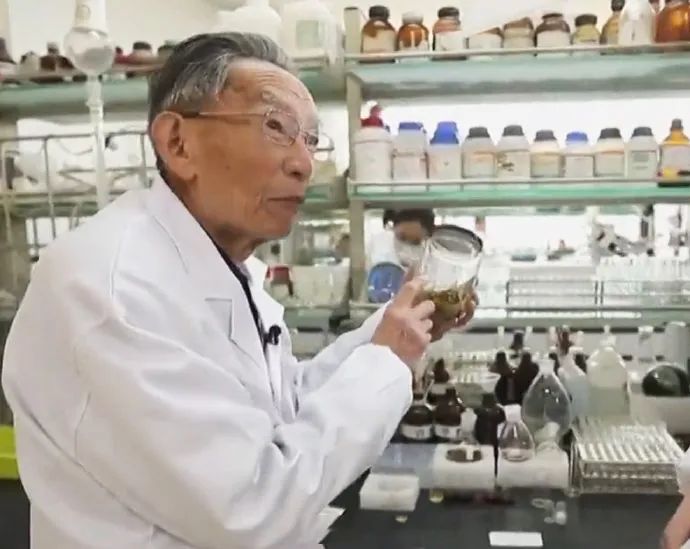 ��һ�����E�䣡����������30λԺʿ�x�_���҂�����