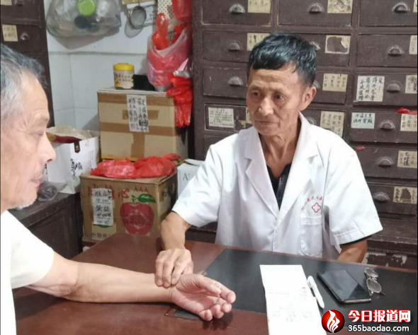    �������t�m��Һ���n��