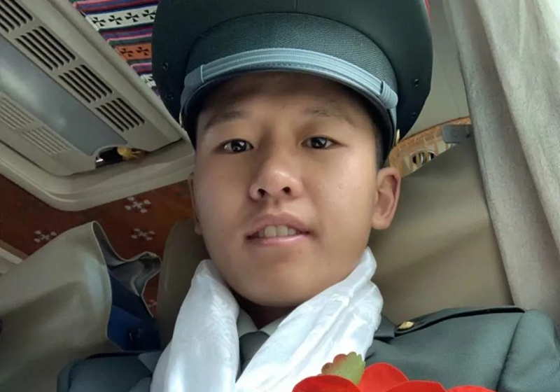 ȥ������������߅����(zh��n)ʿ�������������ˣ�