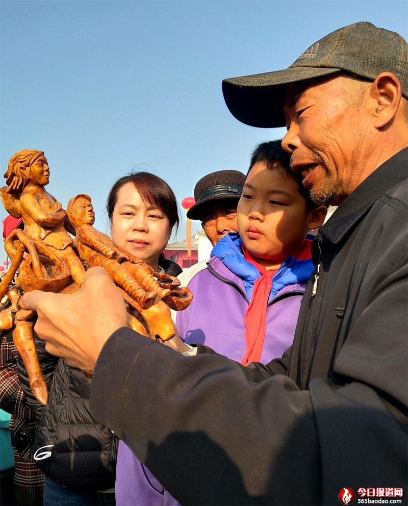 һ���tɫľ��   һ���r�����   ɽ�|۰�ǣ�С���Ļ���(ji��)��������������׌�����ӛ�vʷ