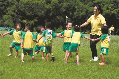 �����ċ�������ѩ�᣺17������ǧ�����⃺ͯ����(f��)