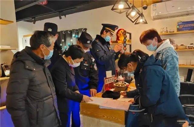 ˽��ӰԺ��O(ji��n)��ä�^(q��)��13�qŮ���;W(w��ng)�Ѱl(f��)���P(gu��n)ϵ