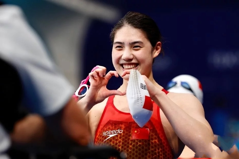  ������Ů��200�׵�Ӿ�Z�� �Ї�Ӿ܊�ث@�|���W�\(y��n)�׽�