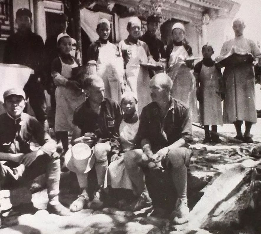 �挍(sh��)�İ����