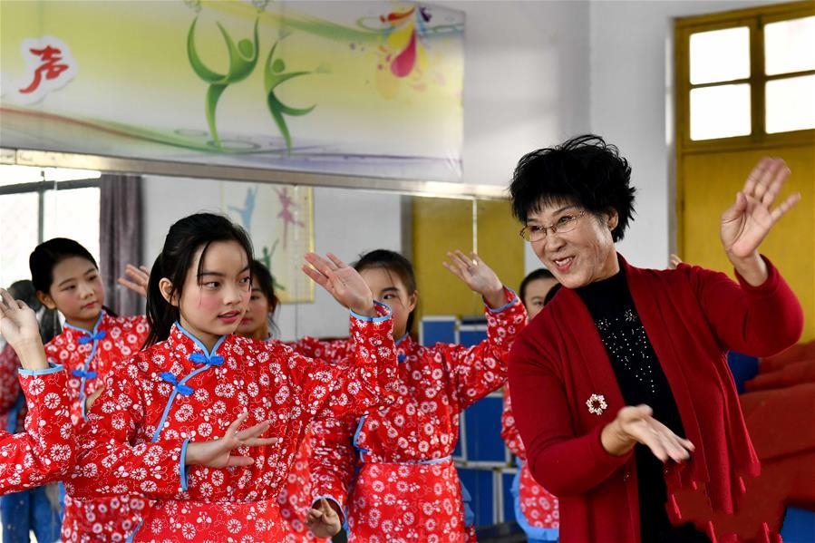 ɽ�|�_���f����ˇ־Ը���͑��M(j��n)У�@