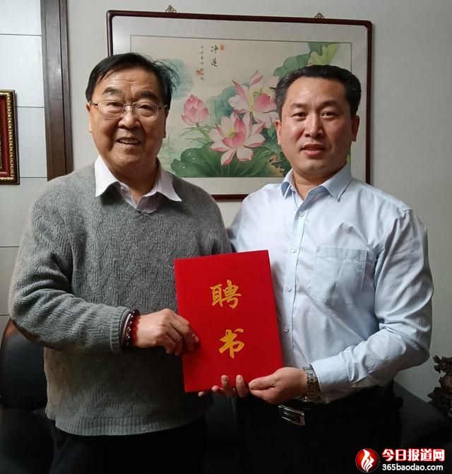 ��(j��)����Ȫˮ�Ļ��a(ch��n)�I(y��)���g(sh��)��(chu��ng)��(li��n)��ƸՈ(q��ng)���(f��)�dͬ־��(li��n)�����u(y��)��ϯ