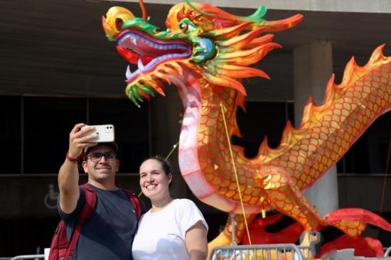 ���������Ļ���(ji��)չ�F(xi��n)�������Ї��L(f��ng)��