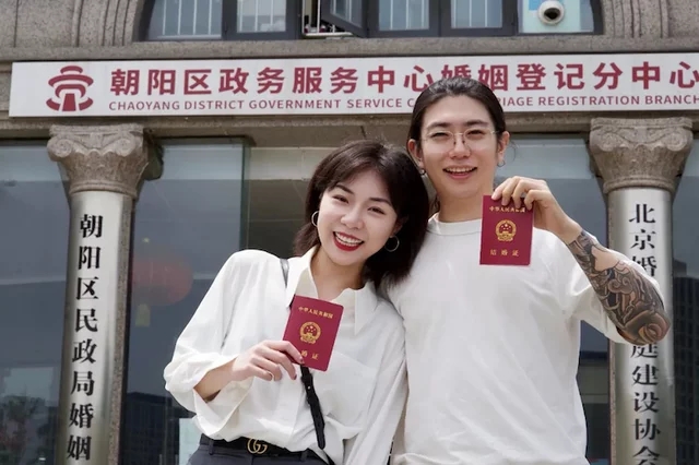 Ů���Һ����������Y(ji��)����29�q���ծ����I(l��ng)�C���Q�K�ڼ޽o�ː۵���