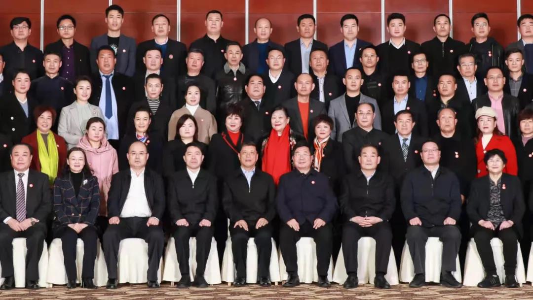  ���ɾ�����д��M(j��n)��(hu��)��ӛ