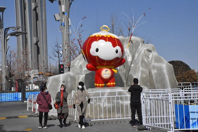 ���������W��(hu��)������ѩ������׷��